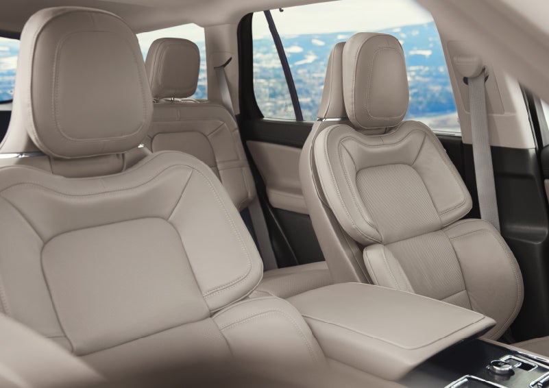 The interior of a 2024 Lincoln Aviator® SUV in the Sandstone interior color | Dave Sinclair Lincoln in St Louis MO